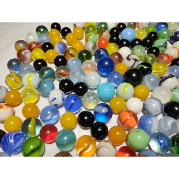 Lot of 224 Vintage Marbles Small Medium & Large Cat's Eye - Picture 11 of 16